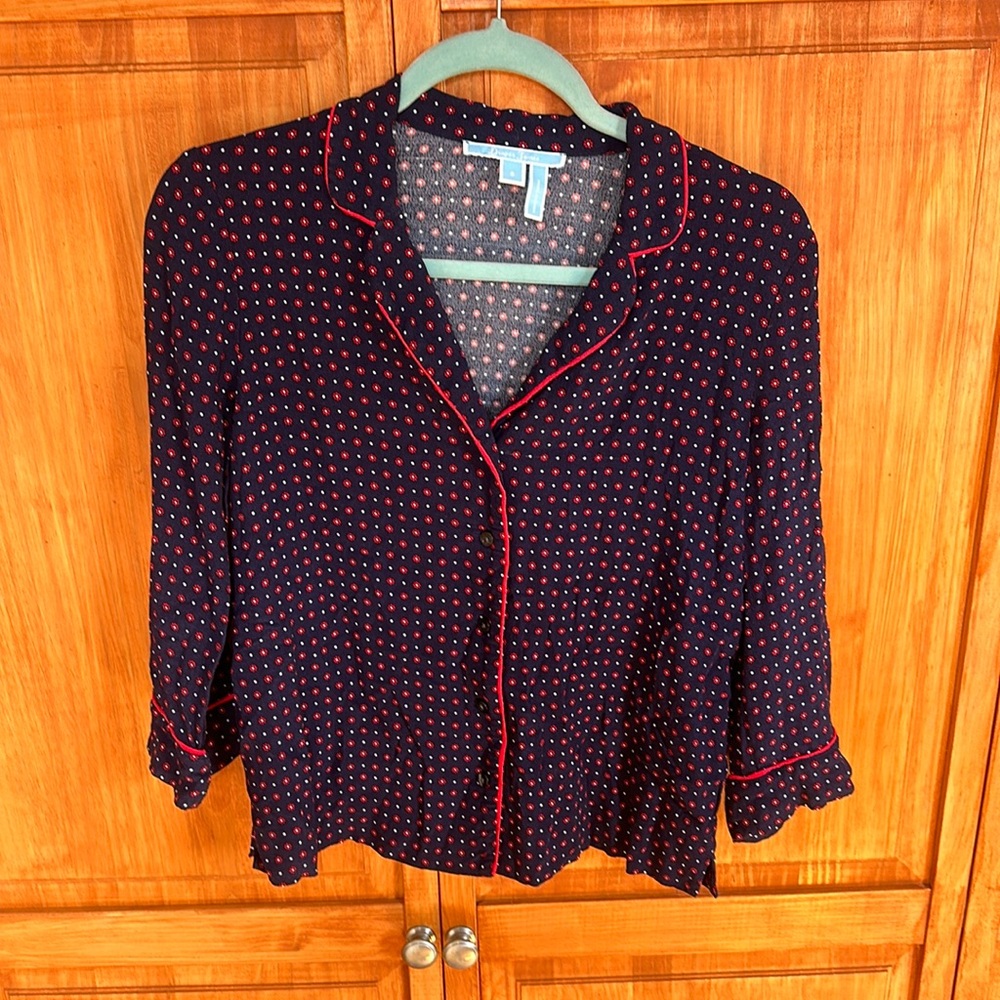 Draper James navy pokadot button up flowy shirt